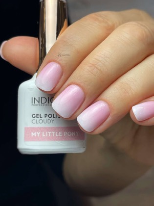 Myk rosa ombre med glitter
